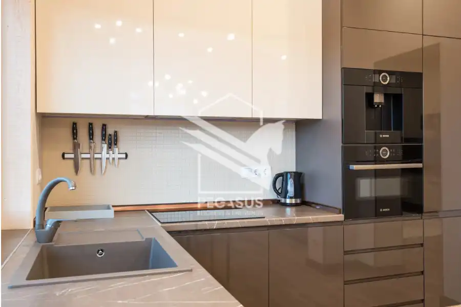 كيف تختار مطبخ UV بسعر مناسب دون التضحية بالجودة؟