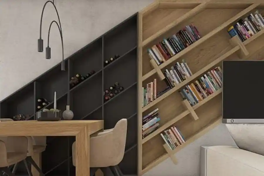 مكتبة بزوايا مائلة وأرفف مفتوحة