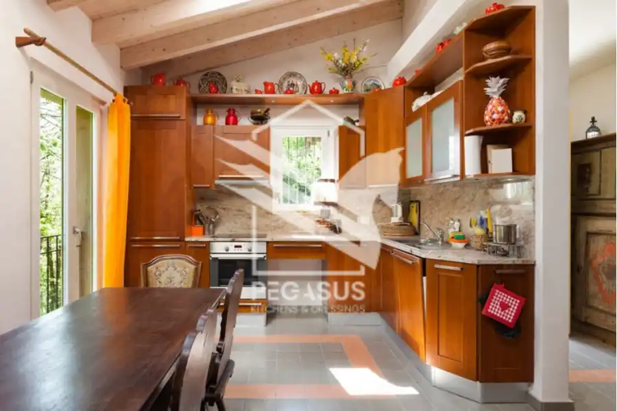 أشكال مطابخ كلاسيك مودرن