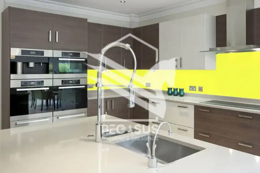 مطابخ بولي لاك