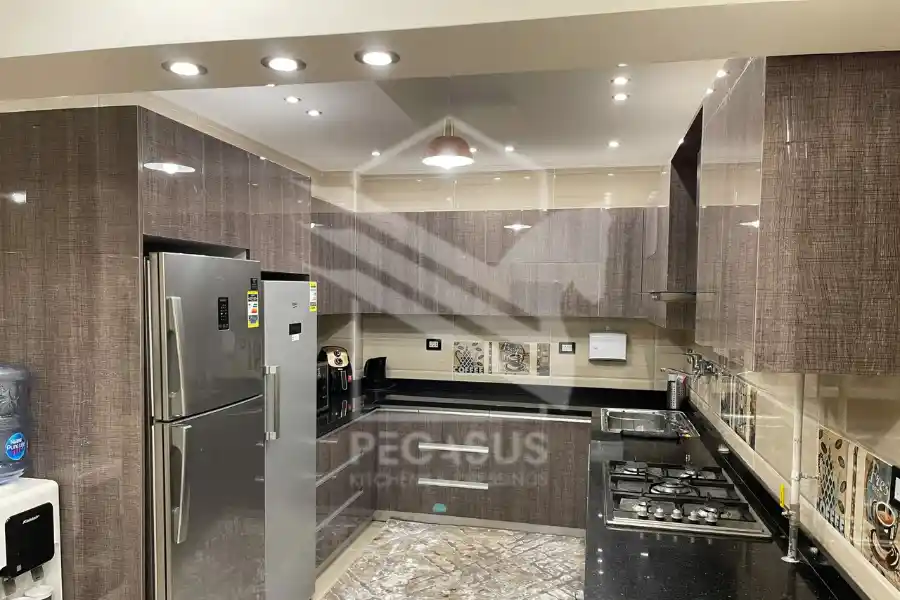 مطابخ بولي لاك